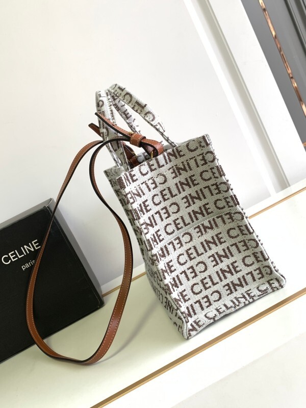 CELINE 0251