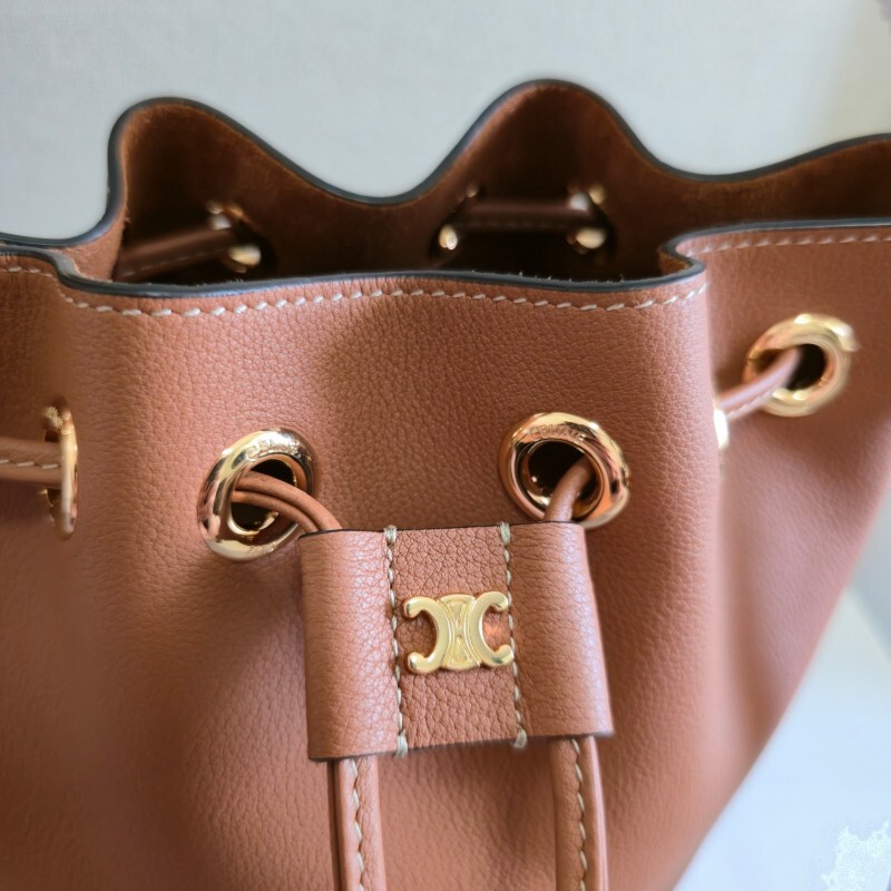 CELINE0255