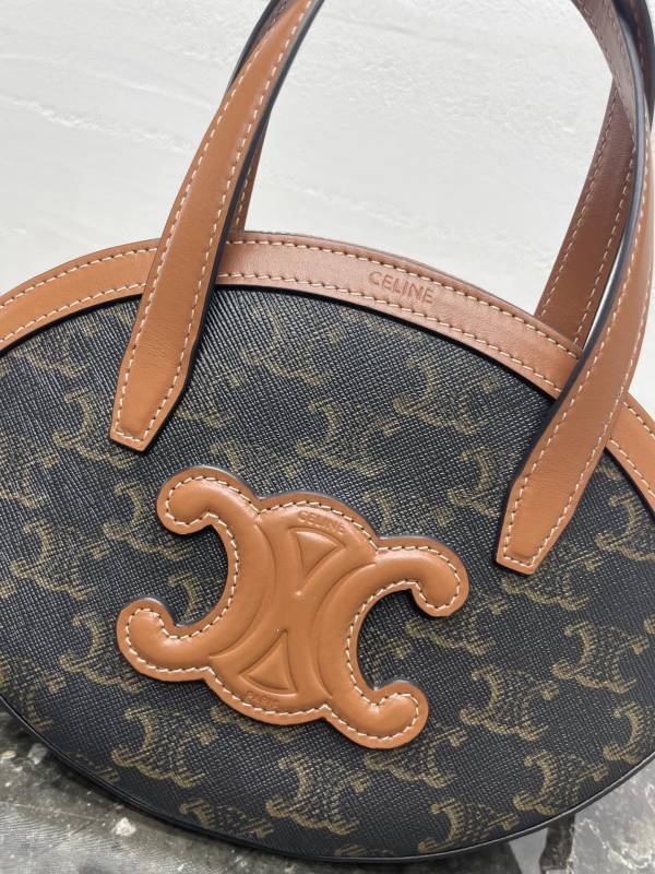 CELINE0740