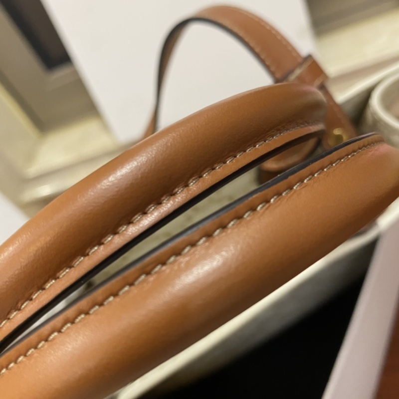CELINE0525