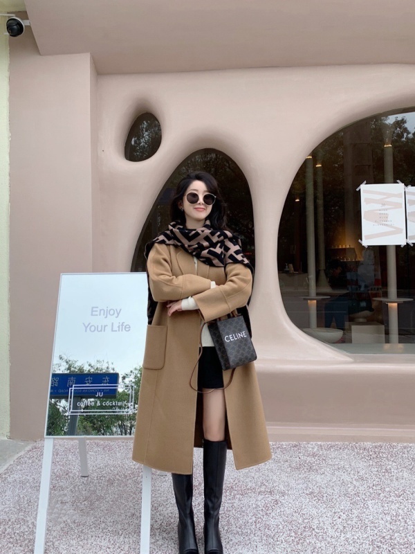 CELINE 0052