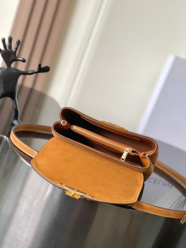 CELINE 0234