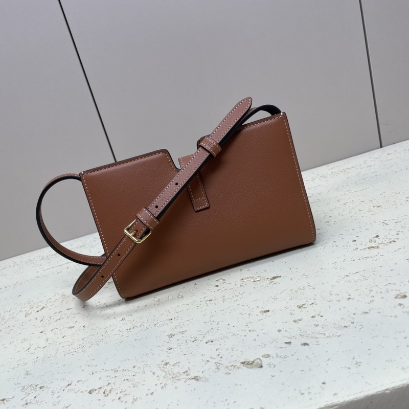 CELINE0386