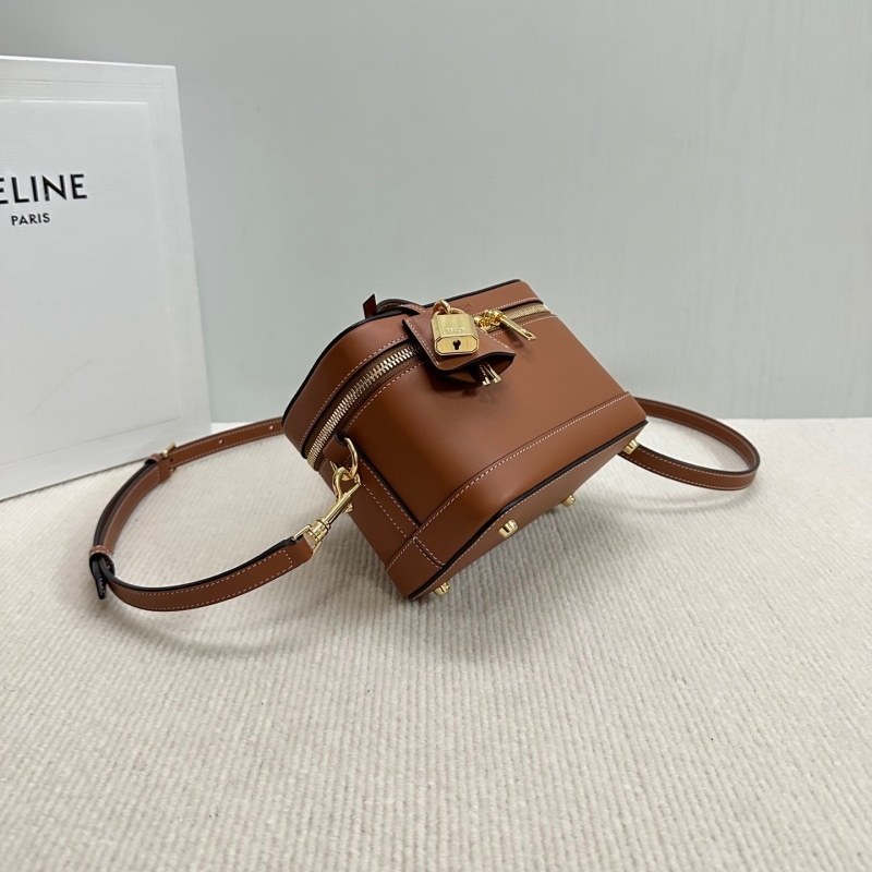 CELINE0555