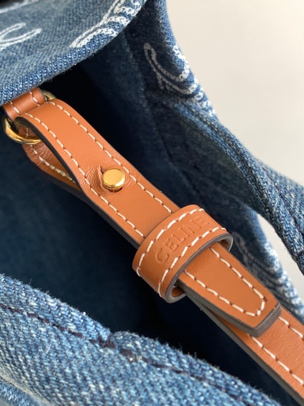 CELINE 0249