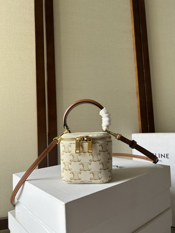 CELINE0253