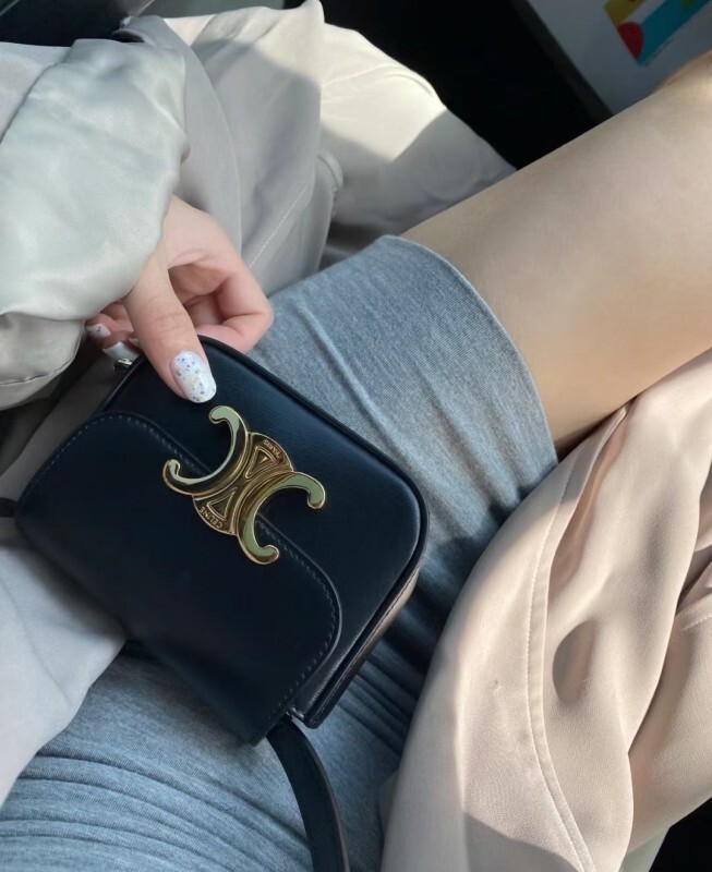 CELINE 0180