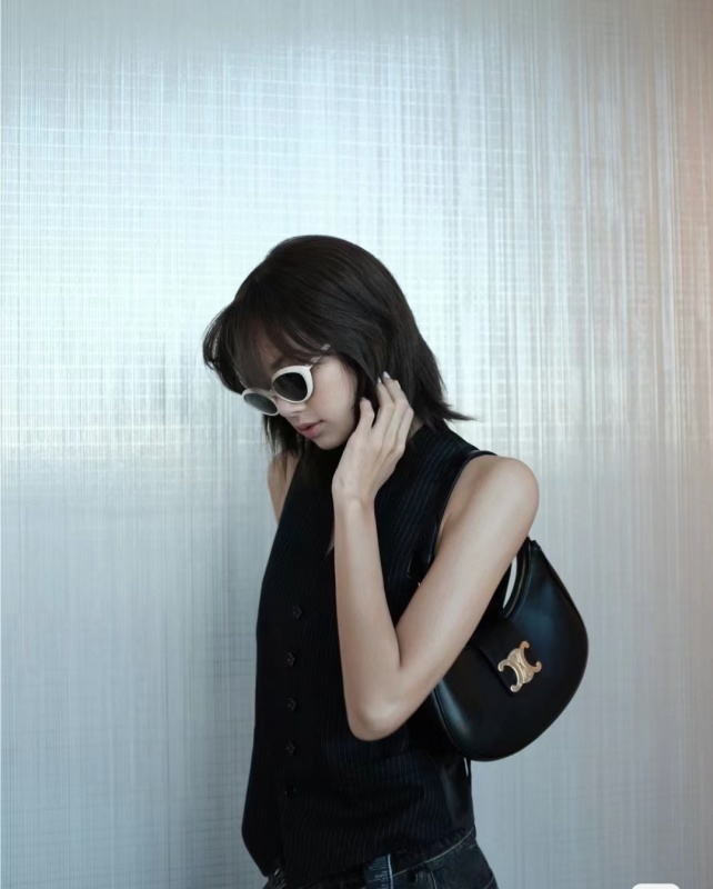 CELINE 0230