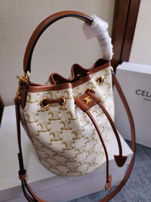 CELINE0453