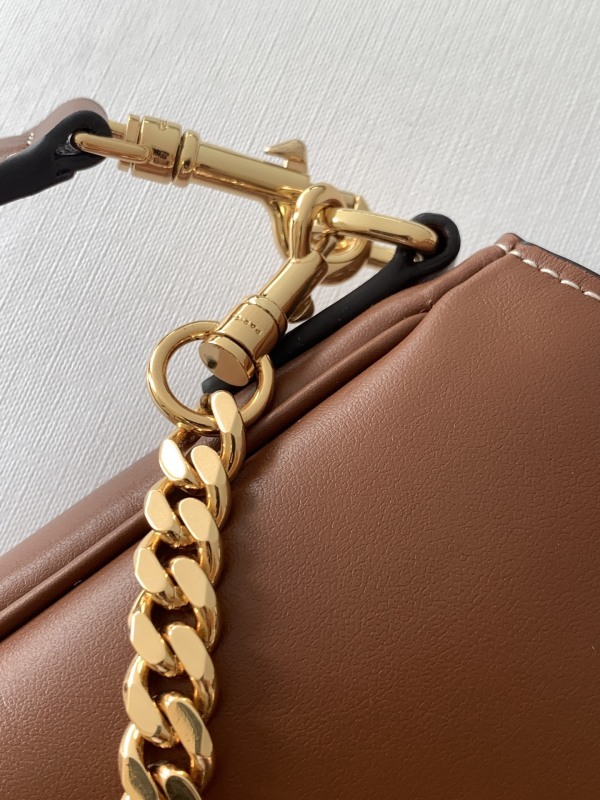 CELINE 0287