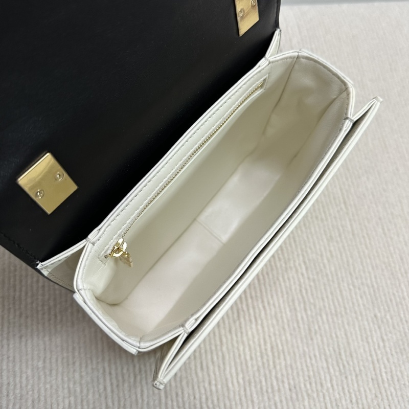 CELINE0557