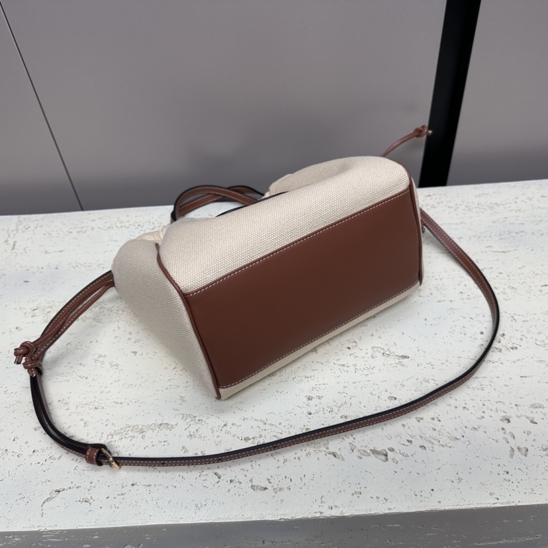 CELINE0737