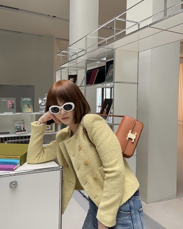 CELINE 0084