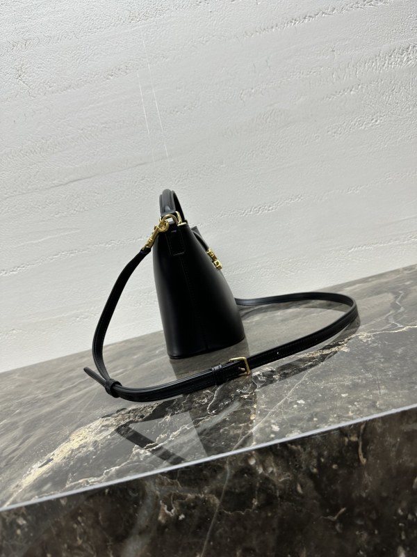 CELINE0376