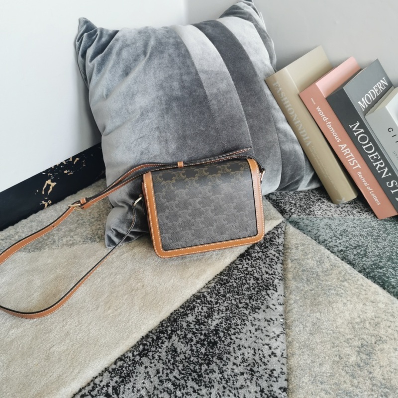 CELINE0576