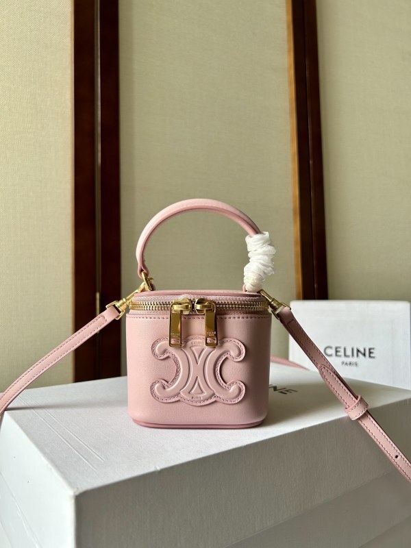 CELINE0250