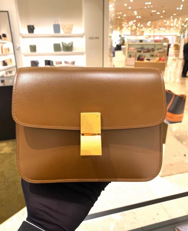 CELINE0242
