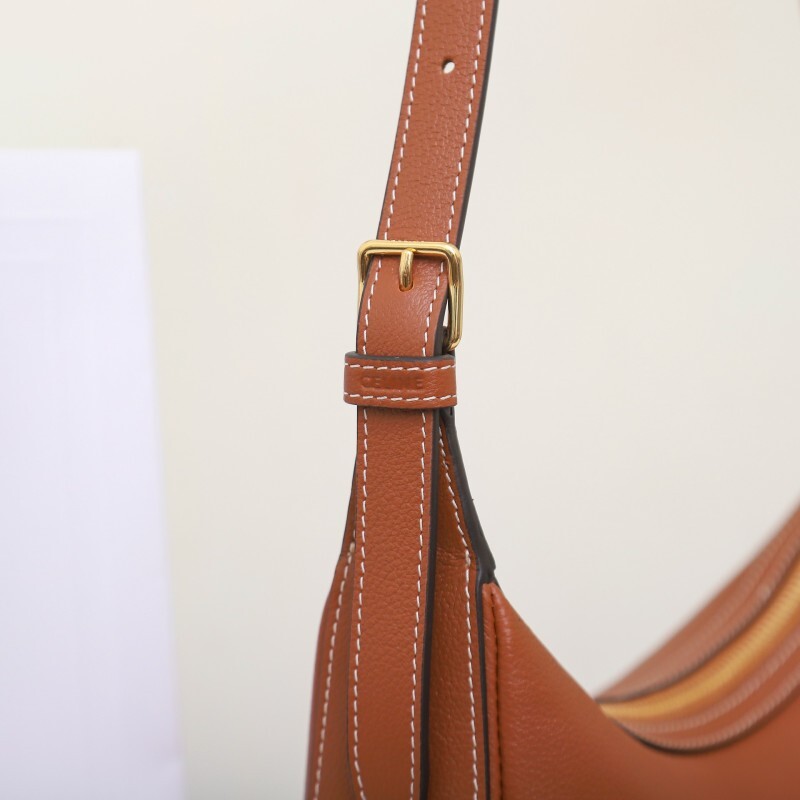 CELINE 0197