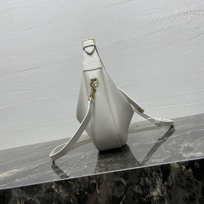 CELINE0756