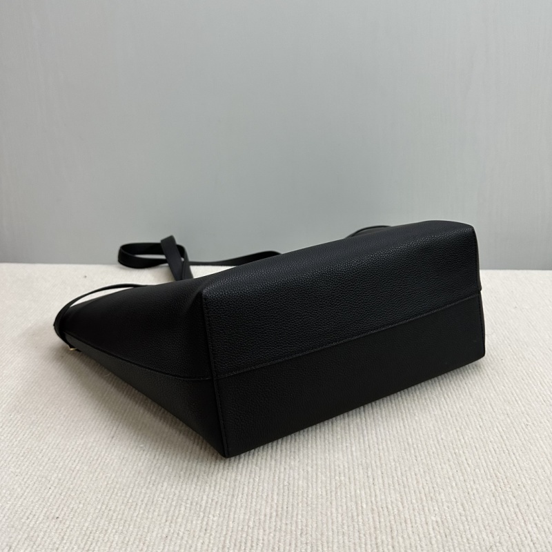 CELINE0472
