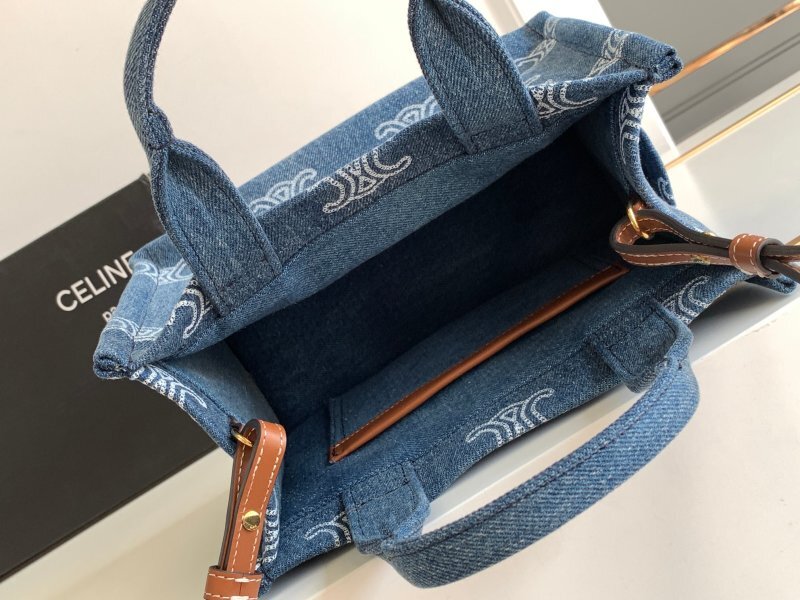 CELINE 0249