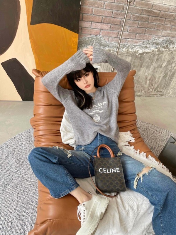 CELINE 0052