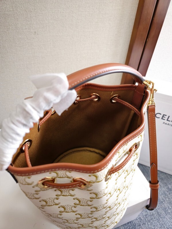 CELINE0453