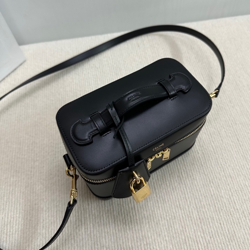 CELINE0556