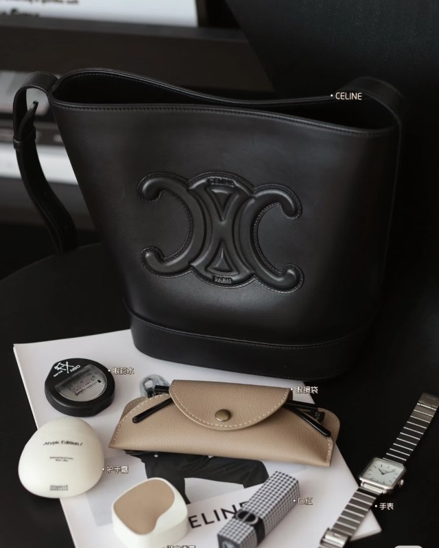 CELINE 0210