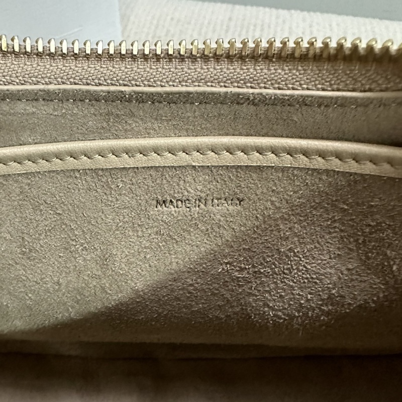 CELINE0843