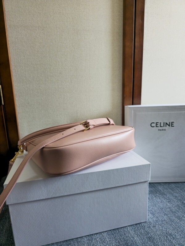 CELINE0268