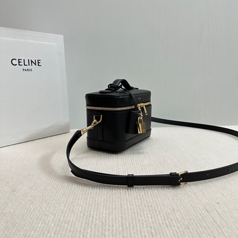 CELINE0556