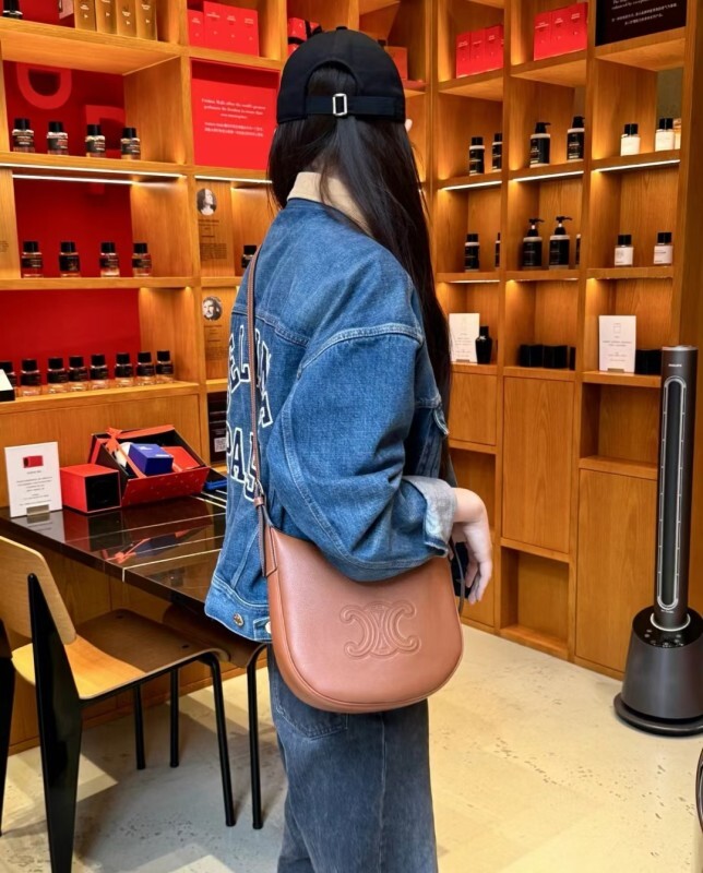 CELINE 0195