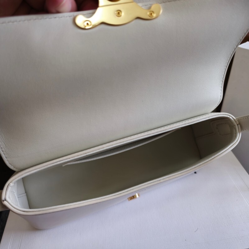 CELINE0451
