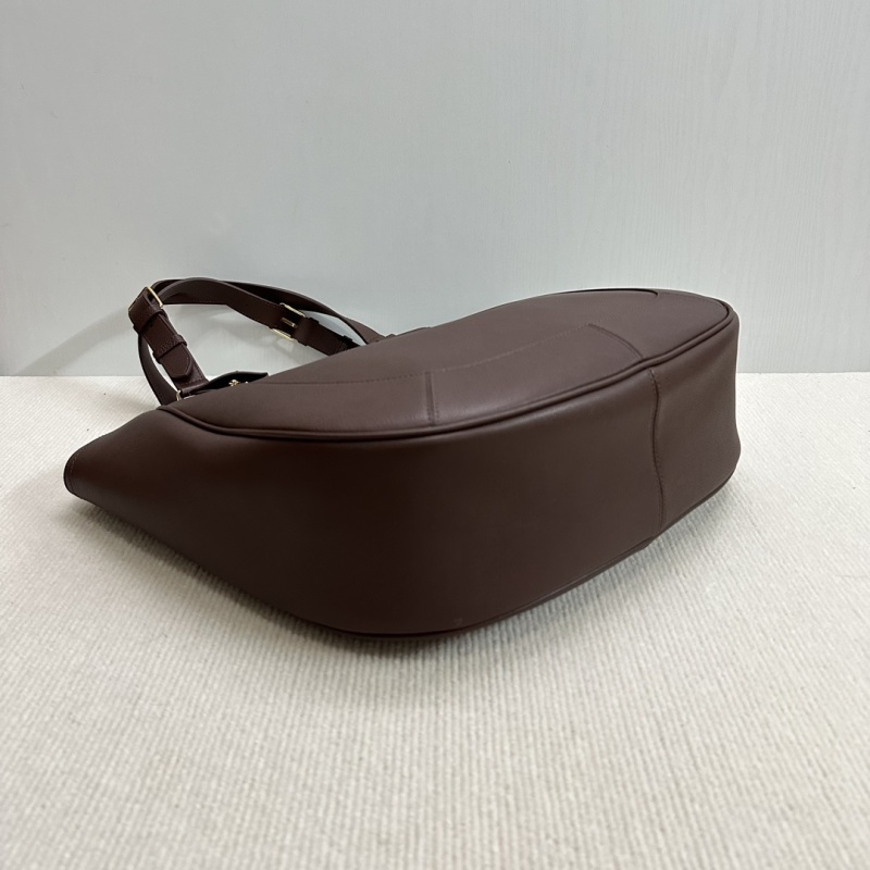 CELINE0485