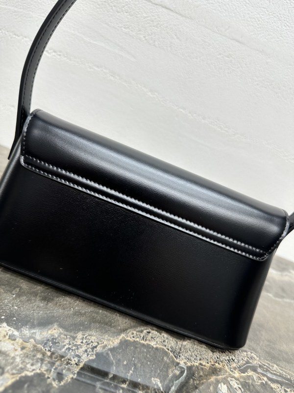 CELINE0624