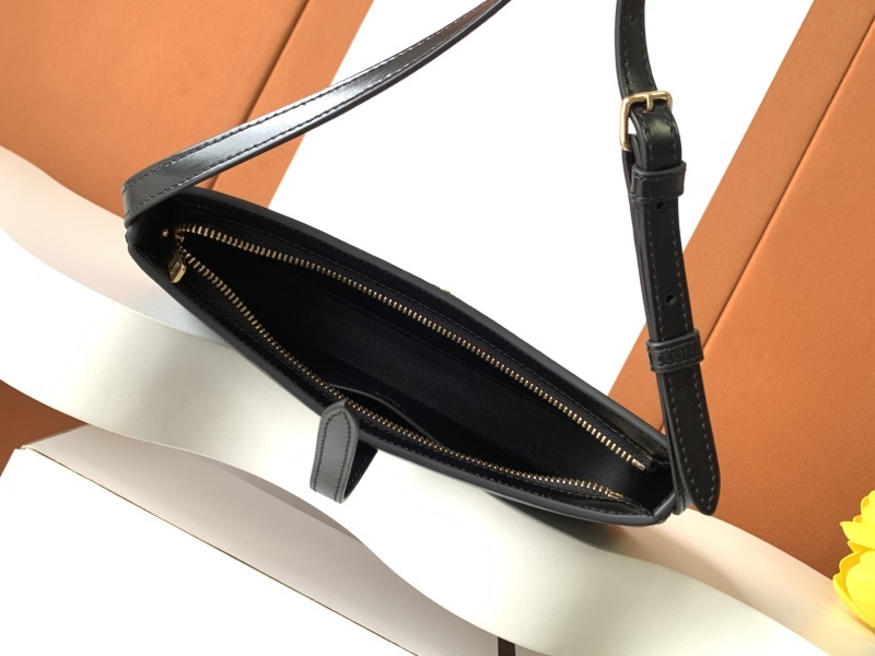 CELINE 0255