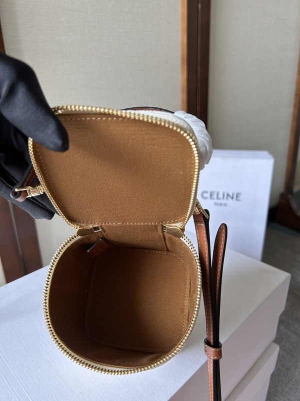 CELINE0253