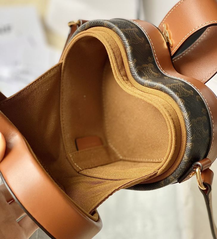 CELINE 0272
