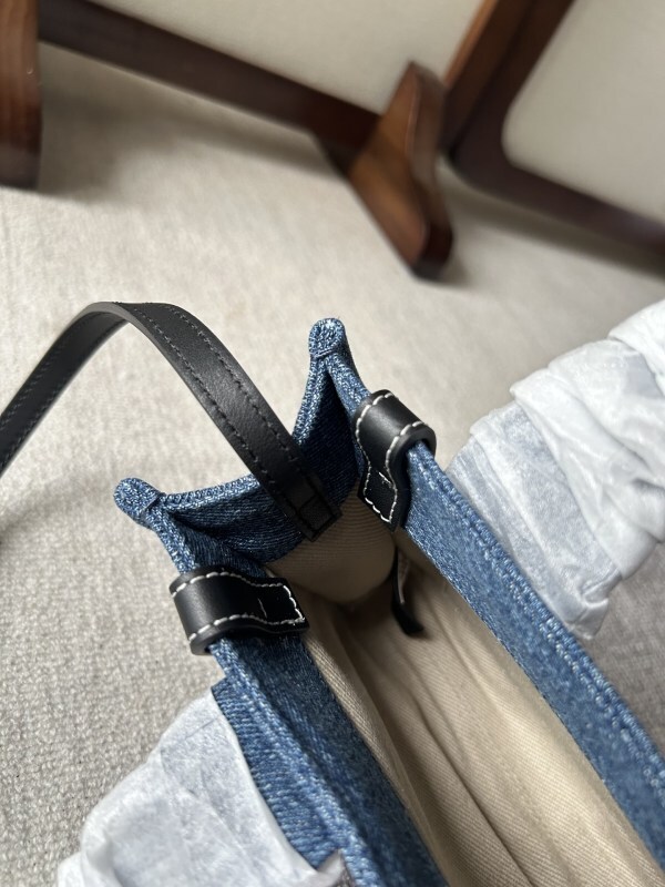 CELINE0387