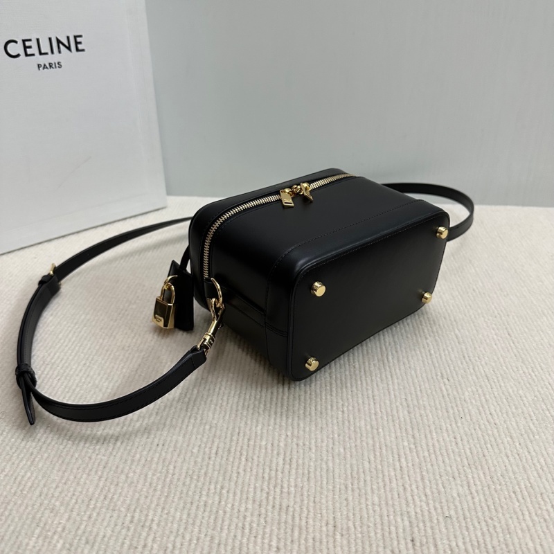 CELINE0556