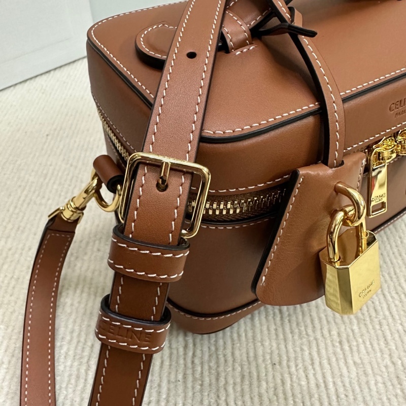 CELINE0555