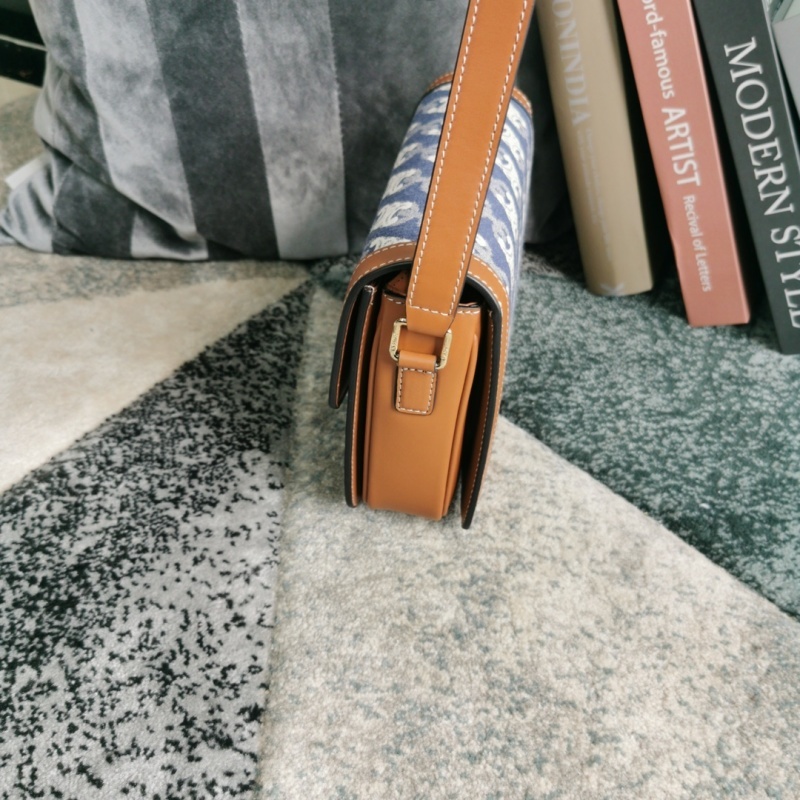 CELINE0583