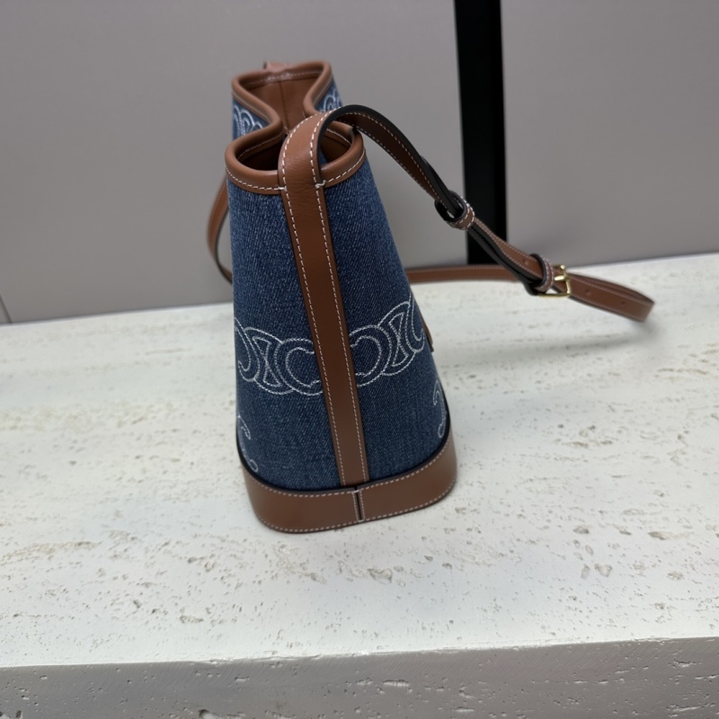CELINE0782