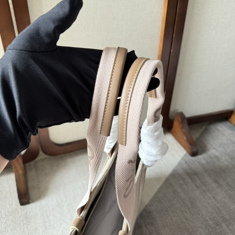 CELINE0401
