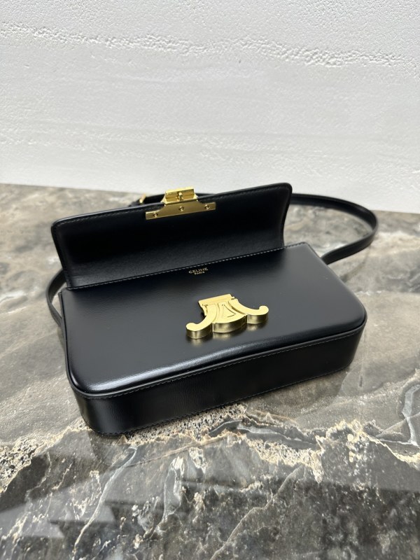 CELINE0368