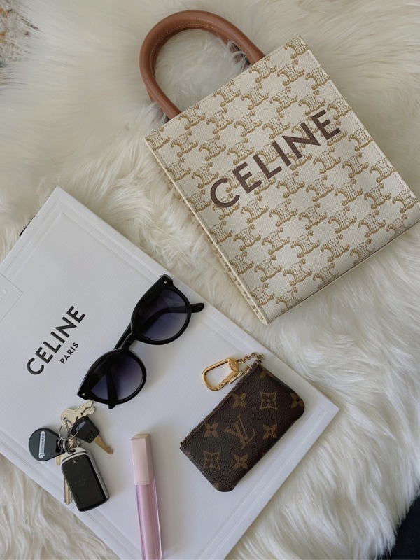 CELINE 0049