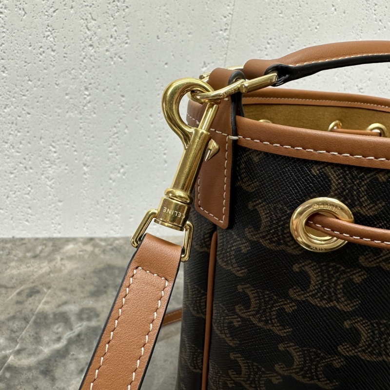 CELINE0739