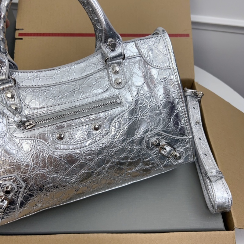 Balenciaga 0239