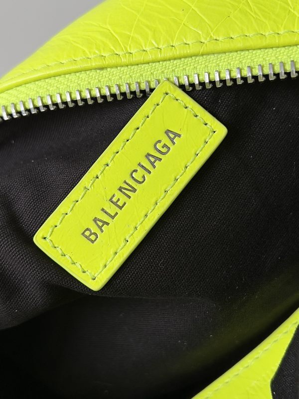 Balenciaga 0054